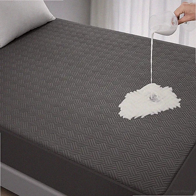 Waterproof Mattress Protector Queen Size - Breathable, Noiseless, Ultra-Soft Bed
